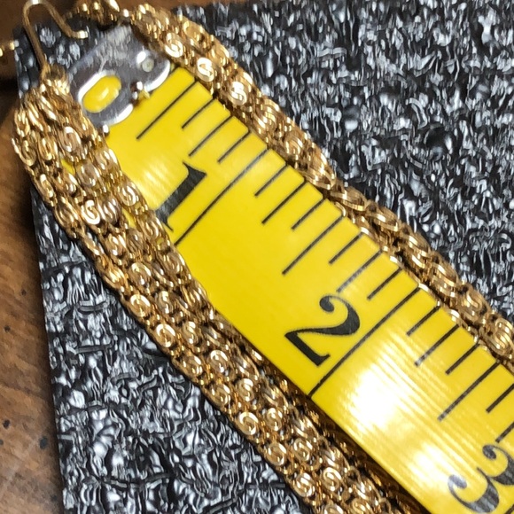 Art Nouveau Gold Tone Necklace With Black Accent Bead - Picture 8 of 12